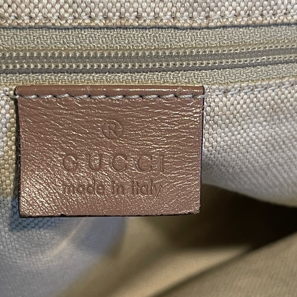 Gucci Handbag - Picture 10 of 16